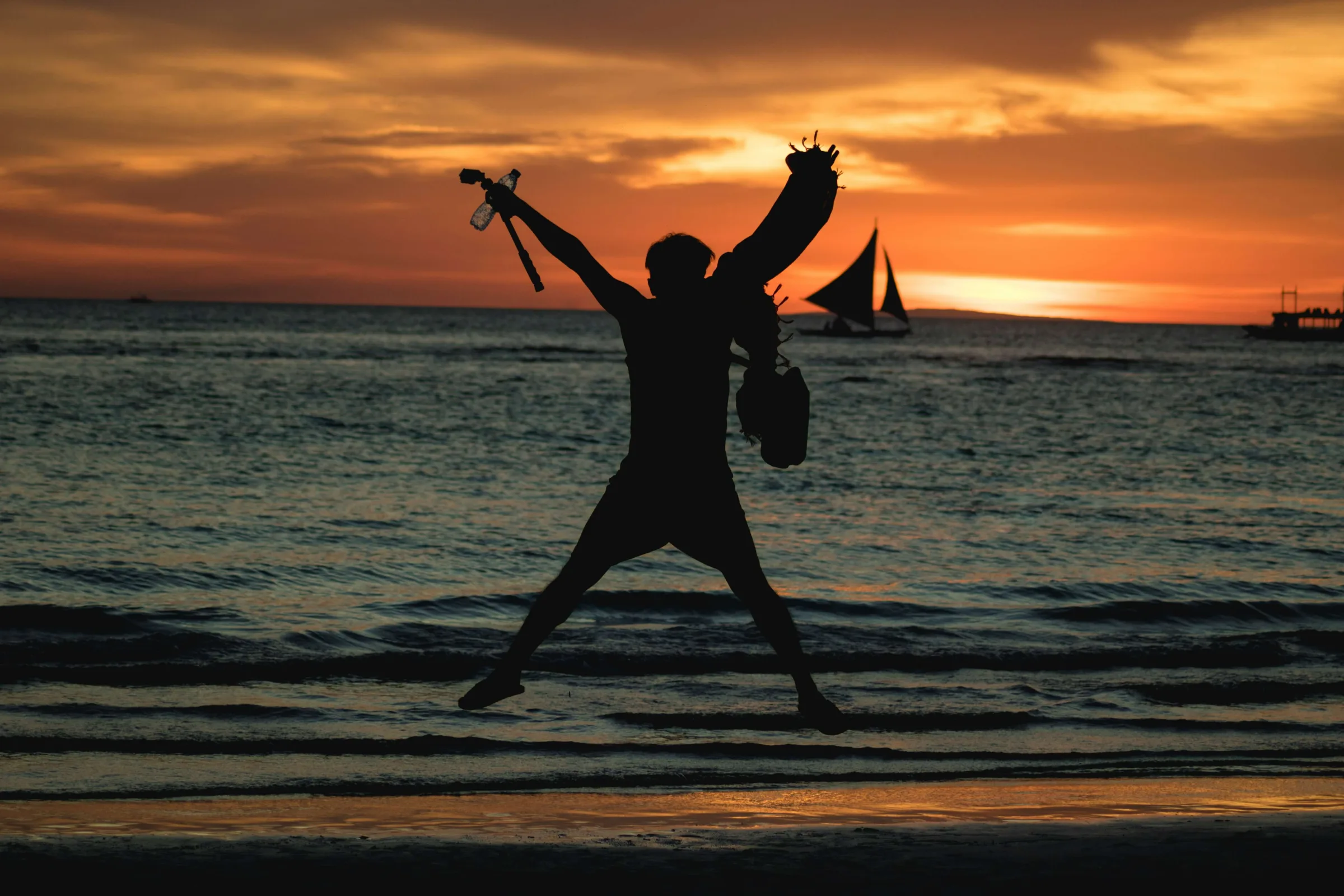 Boracay After Dark: Exploring the Island’s Vibrant Nightlife Scene